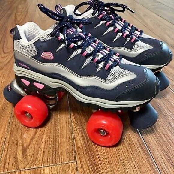 Skechers Shoes - 🎋Skechers Roller Skates